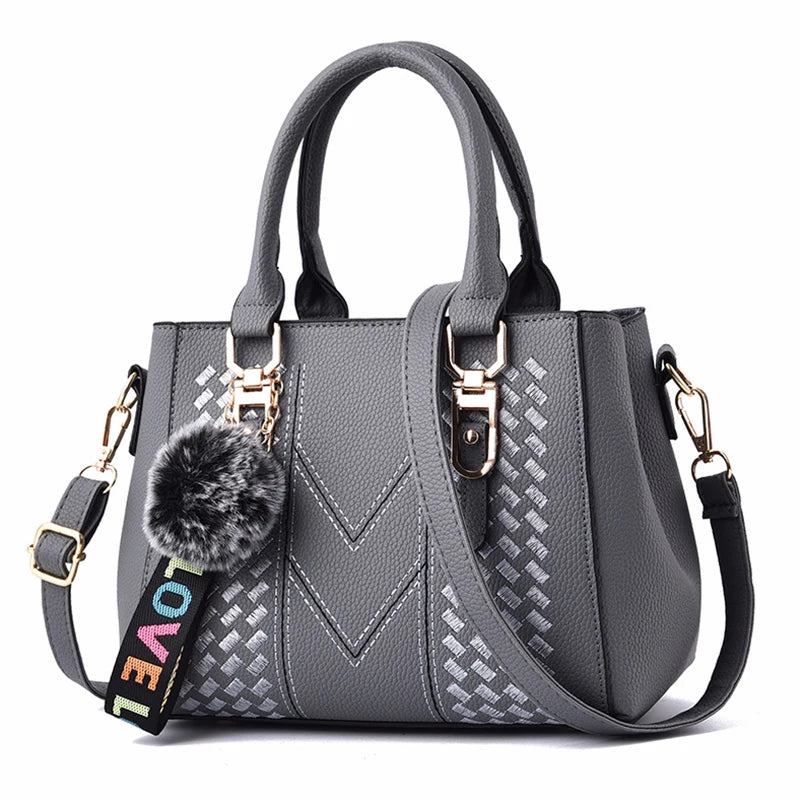 Bolso Bandolera Bordado de Piel para Mujer, con Pompón Decorativo
