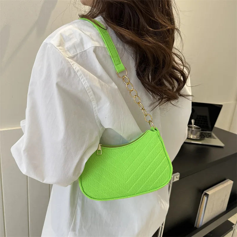 Mini Bolso de Hombro de Fieltro para Mujer, Diseño Elegante, Bolso Bandolera en Forma de Media Luna 2024