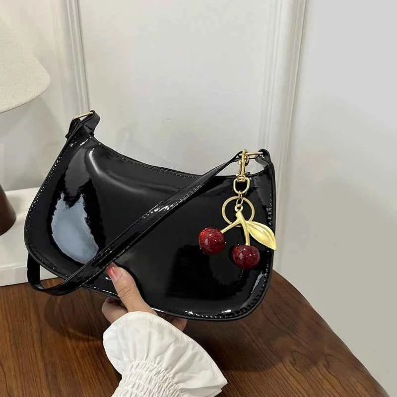 Bolso de Piel PU para Mujer, Color Liso con Colgante de Cereza, Bolso de Hombro Casual para el Día a Día